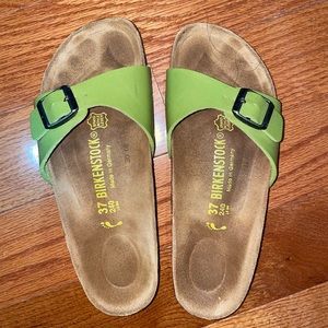 Birkenstock Madrid Big Buckle Sandal Green Womens Size 37 (6-6.5)